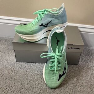 Mizuno Wave Rebellion Pro 3 - Women’s 7.5